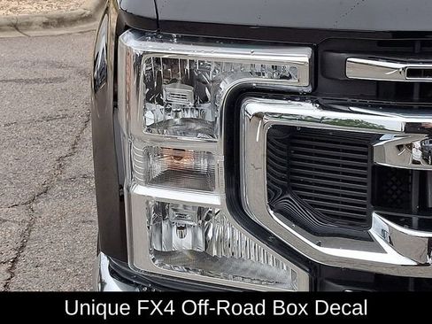 Used 2022 Ford F250 XLT w/ XLT Premium Package image 11