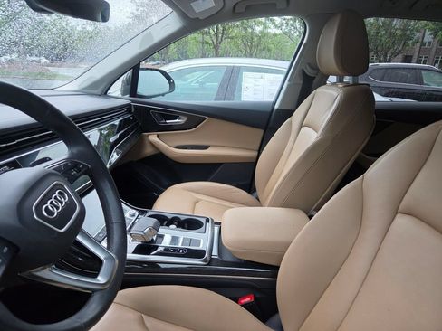 Used 2023 Audi Q7 2.0T Premium Plus w/ Premium Plus Package AWD/4WD image 10