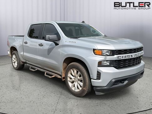 Used 2019 Chevrolet Silverado 1500 Custom w/ Custom Value Package RWD image 6