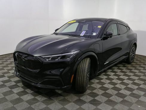 Used 2024 Ford Mustang Mach-E Premium image 5