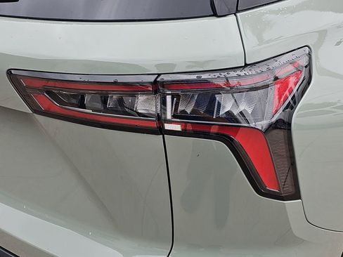New 2026 Chevrolet Equinox LT FWD image 41