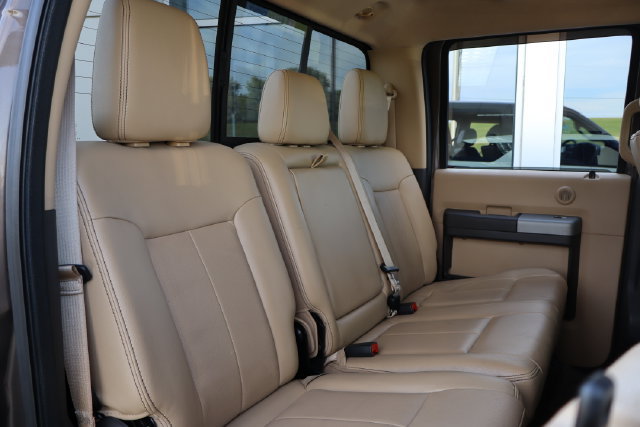 Used 2015 Ford F350 Lariat w/ Lariat Interior Package AWD/4WD image 36