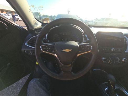 Used 2024 Chevrolet Malibu LT FWD image 6