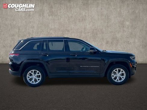 Used 2023 Jeep Grand Cherokee Limited AWD/4WD image 8