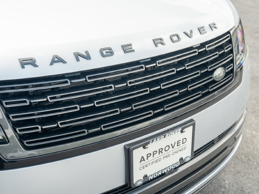 Certified 2024 Land Rover Range Rover SE AWD/4WD image 16