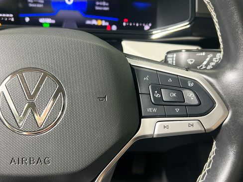 Used 2025 Volkswagen Taos S FWD image 19