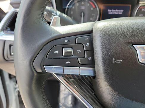 Used 2023 Cadillac XT6 Sport w/ Technology Package AWD/4WD image 24