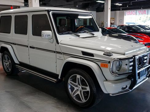 Used 2011 Mercedes-Benz G 55 AMG 4MATIC image 4