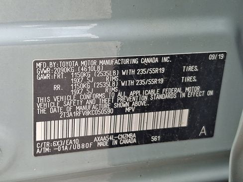 Used 2019 Toyota RAV4 XLE Premium w/ Cold Weather Package AWD/4WD image 27