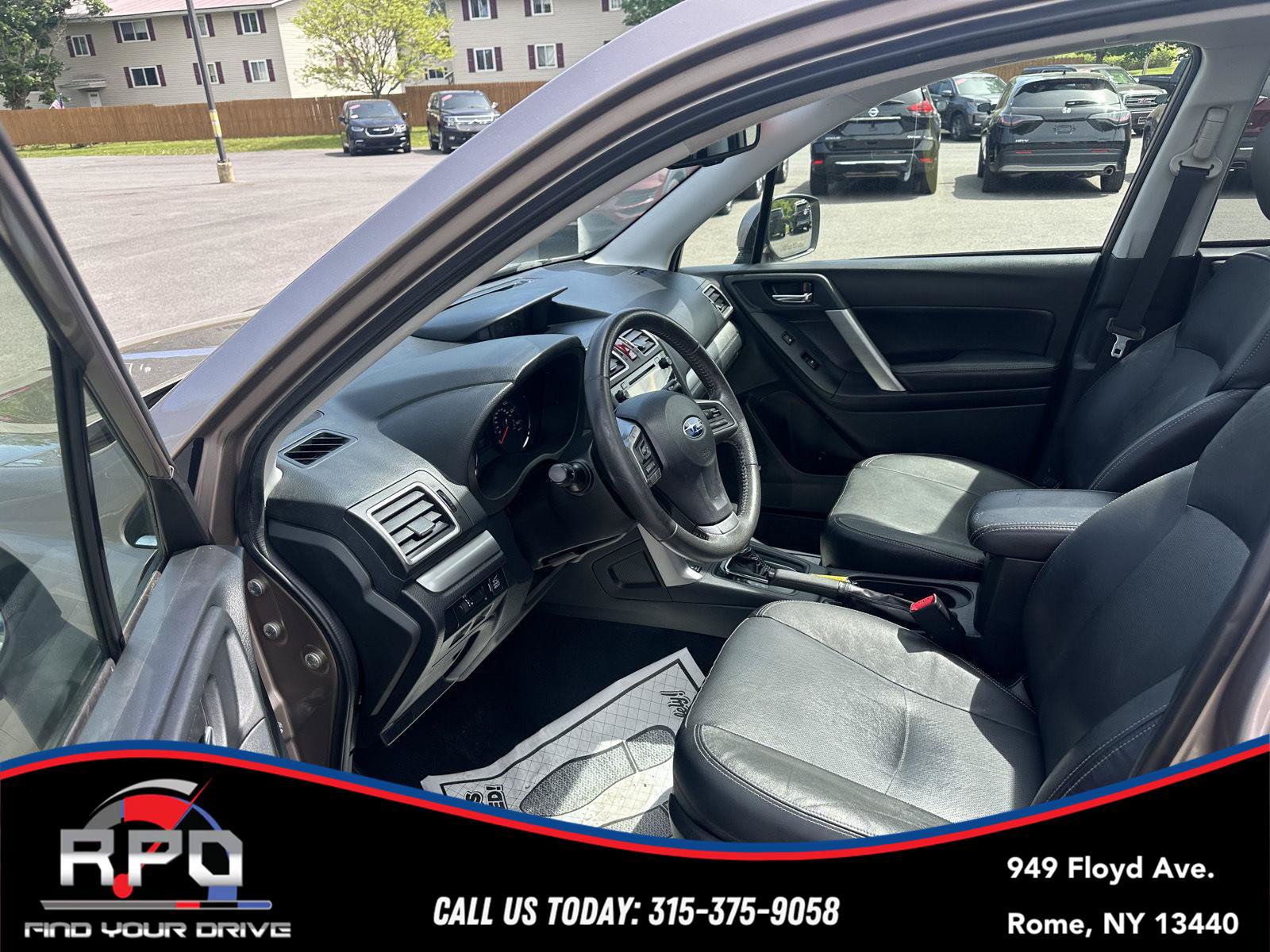 Used 2016 Subaru Forester 2.5i Touring AWD/4WD image 14
