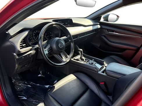 Used 2024 MAZDA MAZDA3 s FWD image 12
