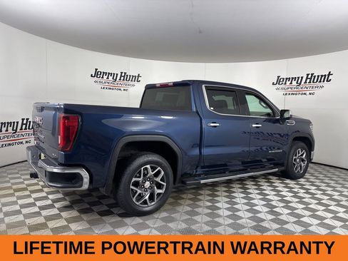 Used 2022 GMC Sierra 1500 SLT w/ SLT Convenience Package image 5