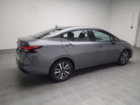 Used 2023 Nissan Versa SV image 10