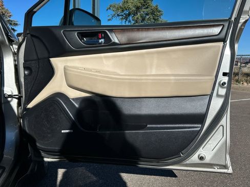Used 2017 Subaru Outback 2.5i Limited image 27