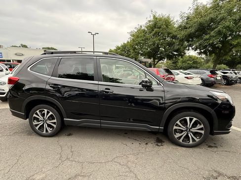 Certified 2023 Subaru Forester Limited AWD/4WD image 5