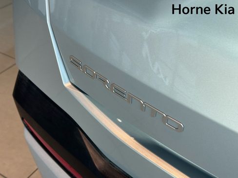 New 2026 Kia Sorento LX FWD image 24