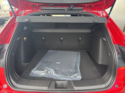 New 2026 Chevrolet Trax RS w/ Driver Confidence Package image 11