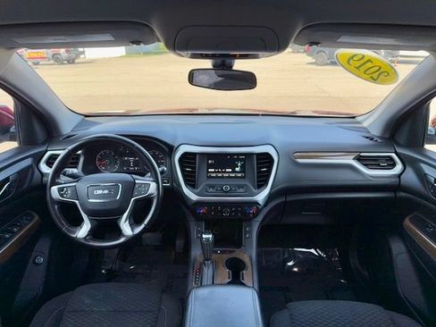 Used 2019 GMC Acadia SLE FWD image 15