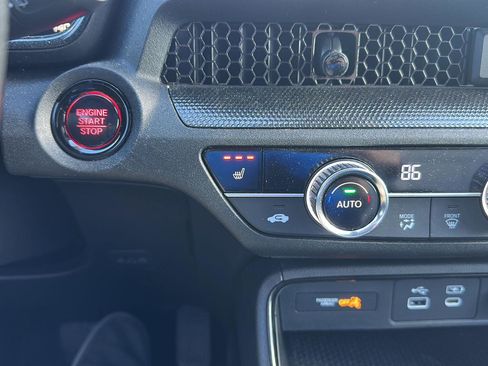 Used 2025 Honda CR-V EX image 19