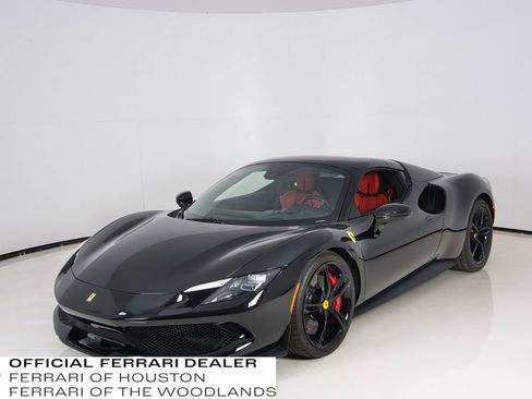Used 2024 Ferrari 296 GTS image 31
