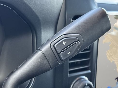 New 2026 Ford F250 Lariat w/ Black Appearance Package image 30