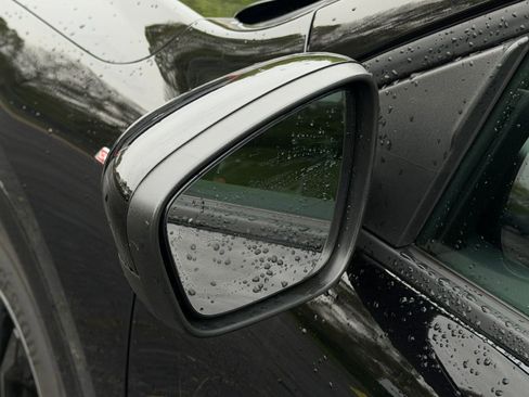 Used 2023 Ford Escape ST-Line Elite AWD/4WD image 11