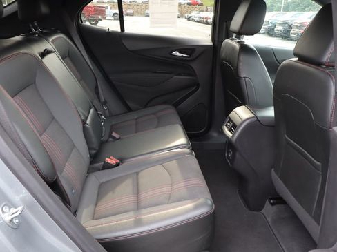 Used 2024 Chevrolet Equinox RS FWD image 18