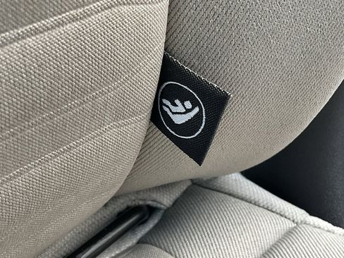 New 2025 Nissan Pathfinder SV w/ Black Appearance Package image 16