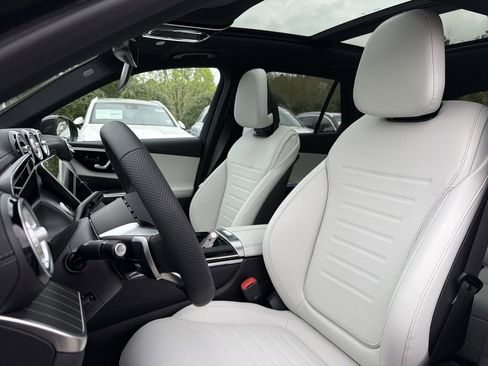 New 2026 Mercedes-Benz GLC 300 4MATIC image 12