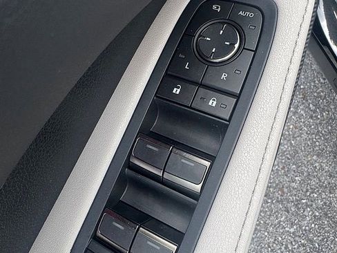 Used 2023 Lexus RX 350 Premium Plus w/ Accessory Package AWD/4WD image 11