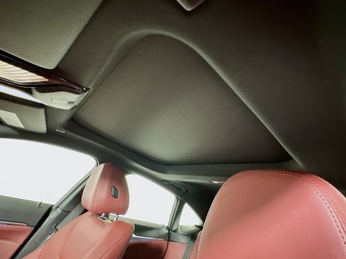 Used 2023 BMW i4 eDrive40 image 26