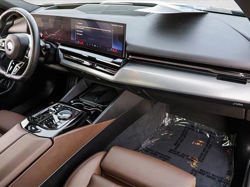 Used 2026 BMW 530i xDrive image 26