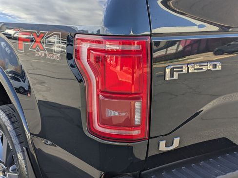 Used 2017 Ford F150 Lariat w/ Equipment Group 502A Luxury image 11