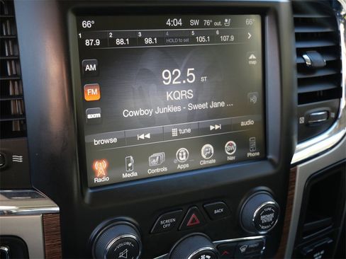 Used 2016 RAM 1500 Laramie w/ Convenience Group image 19