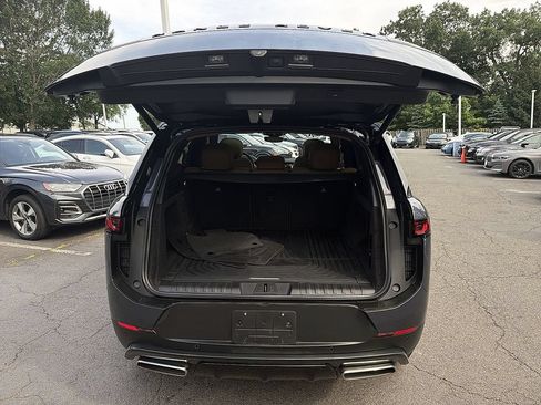 Used 2024 Land Rover Range Rover Sport SE AWD/4WD image 27
