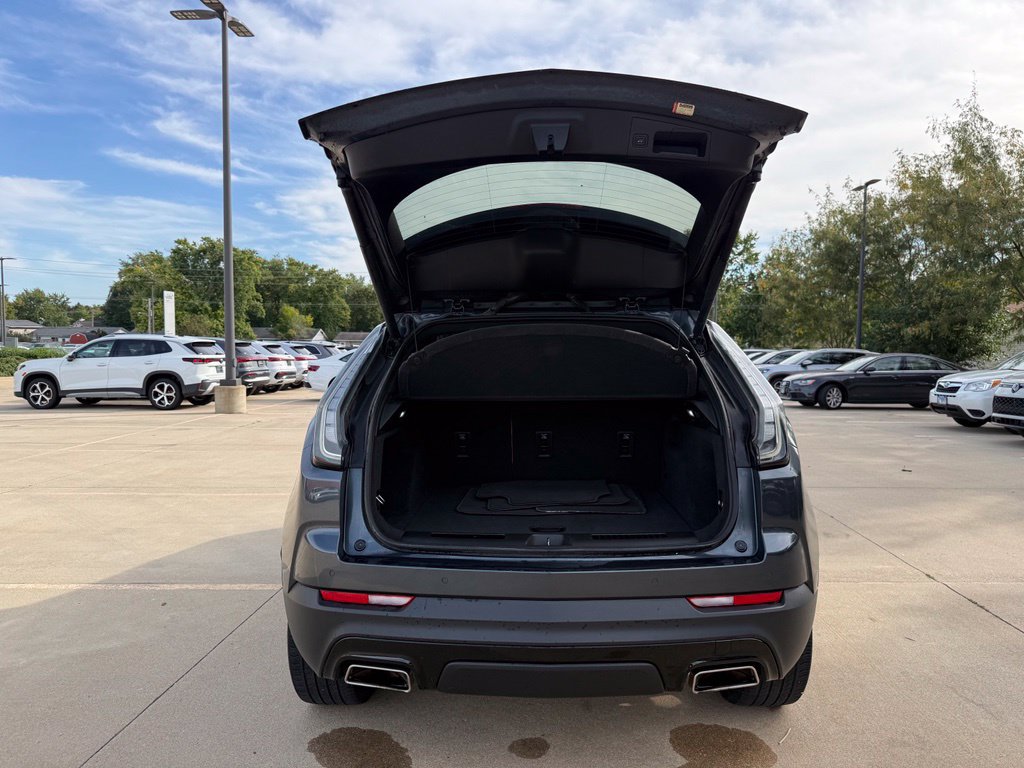 Used 2021 Cadillac XT4 Sport w/ Sun And Sound Package AWD/4WD image 20