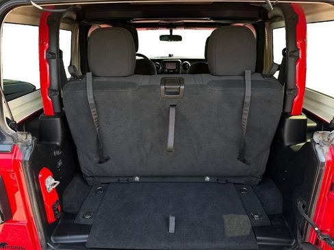 Used 2021 Jeep Wrangler Sport AWD/4WD image 22