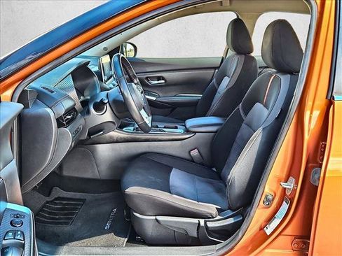 Used 2022 Nissan Sentra SR FWD image 15