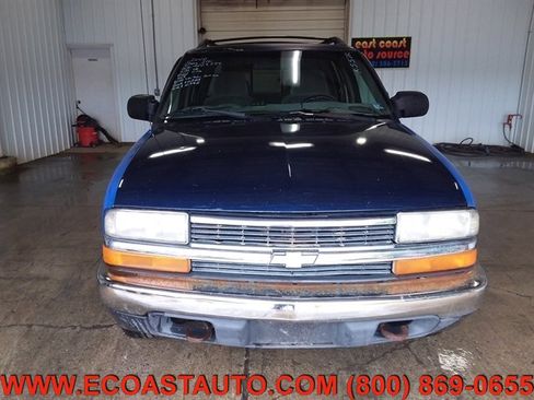 Used 2000 Chevrolet S10 Pickup LS w/ Preferred Equipment Group image 7
