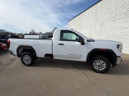 New 2025 GMC Sierra 2500 Pro w/ Convenience Package image 2