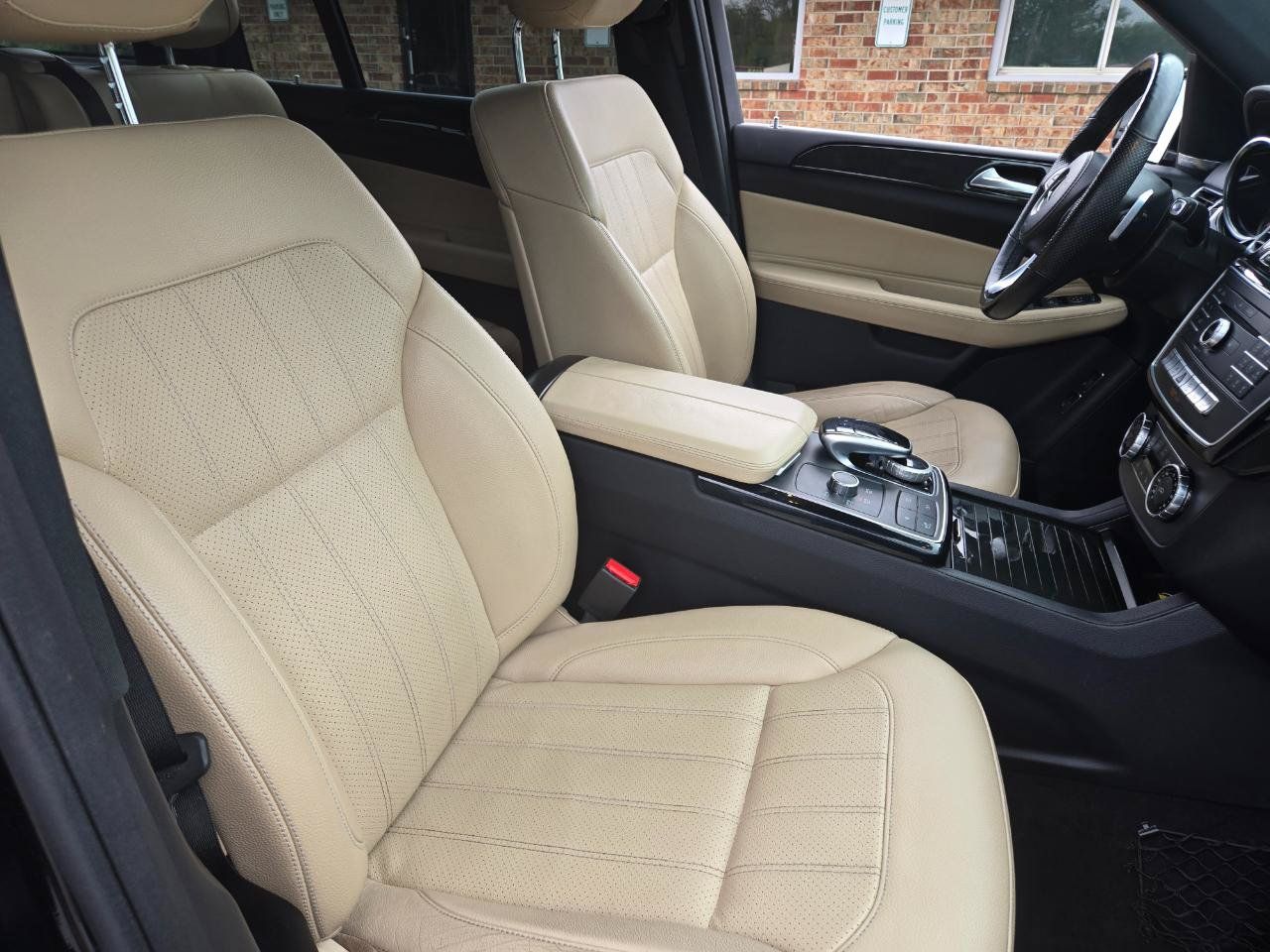 Used 2017 Mercedes-Benz GLS 450 4MATIC w/ Premium Package image 26