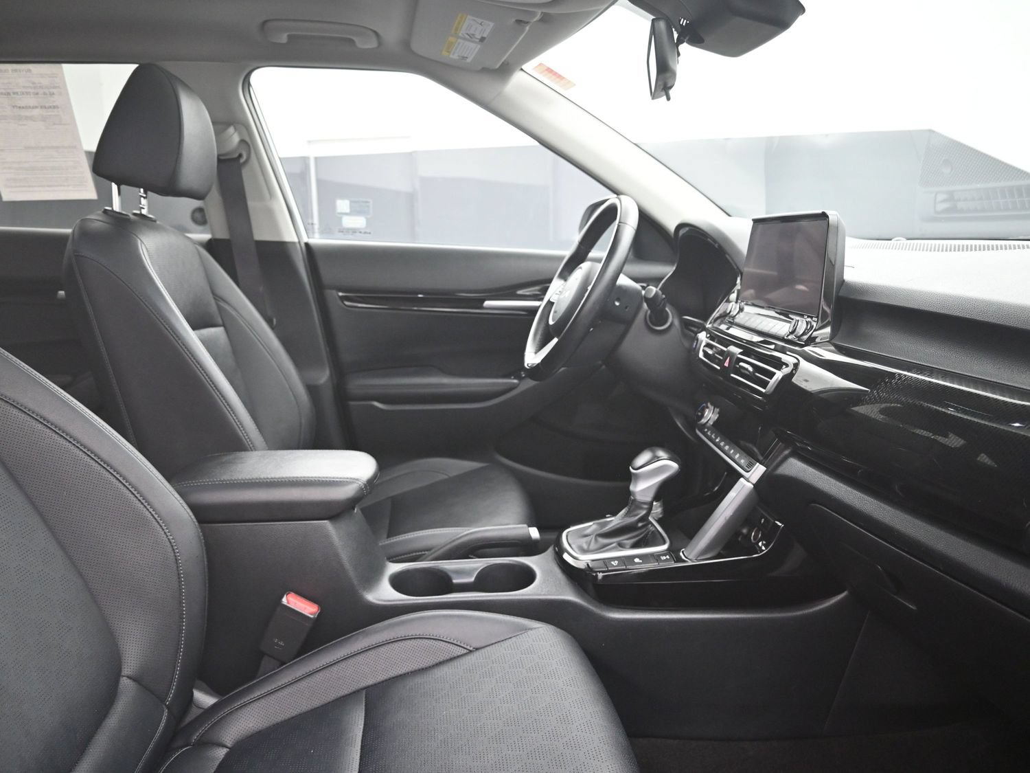 Used 2022 Kia Seltos EX AWD/4WD image 15