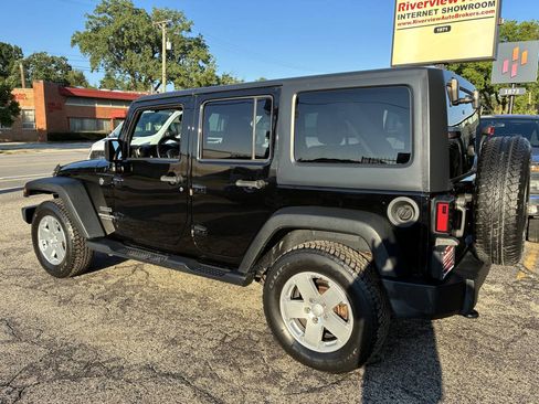 Used 2017 Jeep Wrangler Unlimited Sport w/ Quick Order Package 24S AWD/4WD image 8