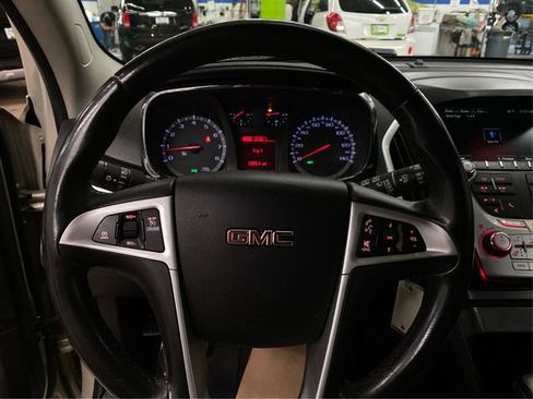 Used 2015 GMC Terrain SLE w/ Convenience Package AWD/4WD image 22