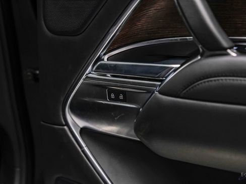 Used 2023 Land Rover Range Rover SE image 82