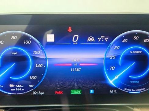 Used 2022 Mercedes-Benz EQS 450+ Sedan image 37