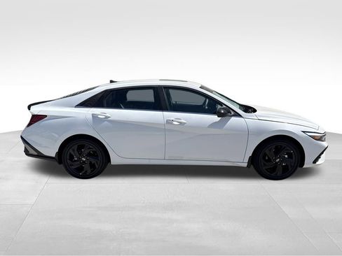 New 2026 Hyundai Elantra SEL Sport Premium FWD image 5