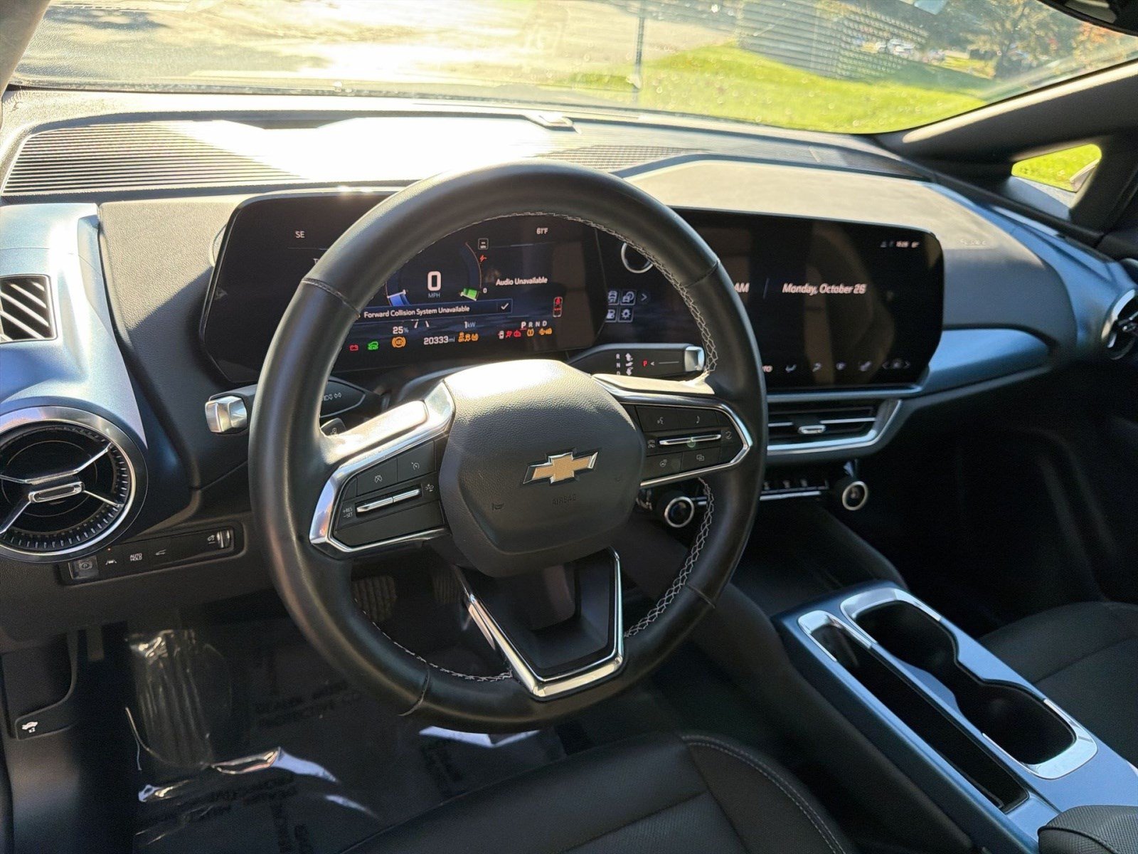 Used 2024 Chevrolet Equinox EV LT FWD image 15
