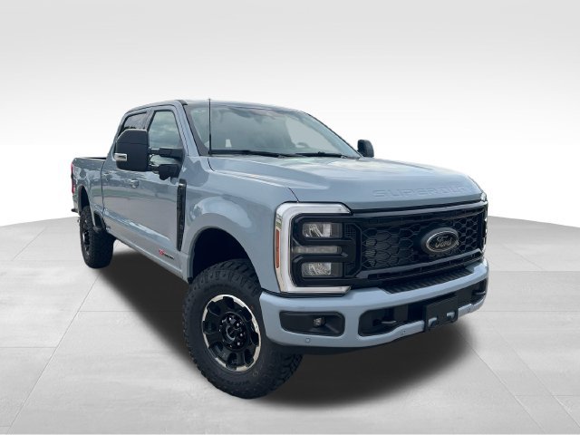 New 2026 Ford F350 Lariat w/ Tremor Off-Road Package AWD/4WD image 14