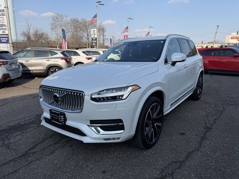 Certified 2024 Volvo XC90 B6 Plus w/ Protection Package Premier image 1